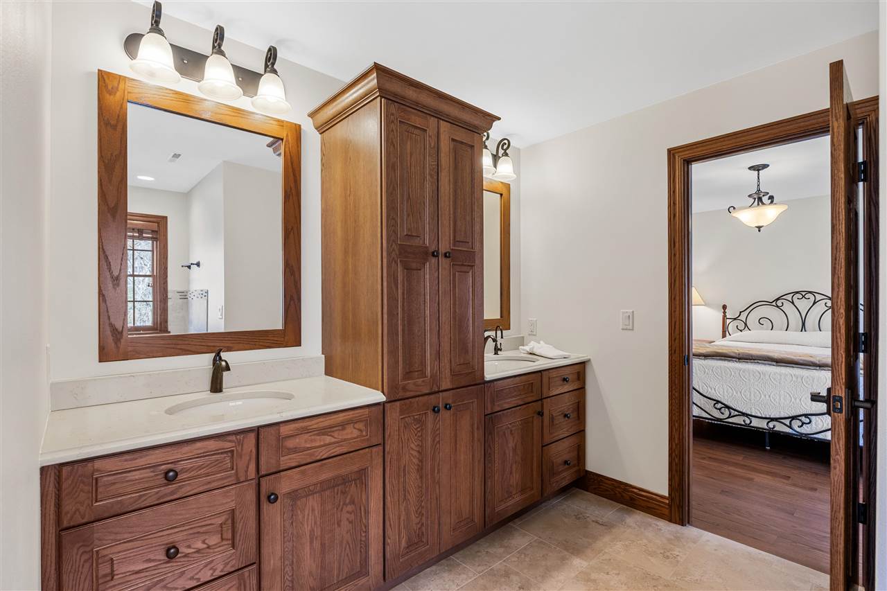 3009 Woodland Ridge Drive NE Iowa City IA 52240