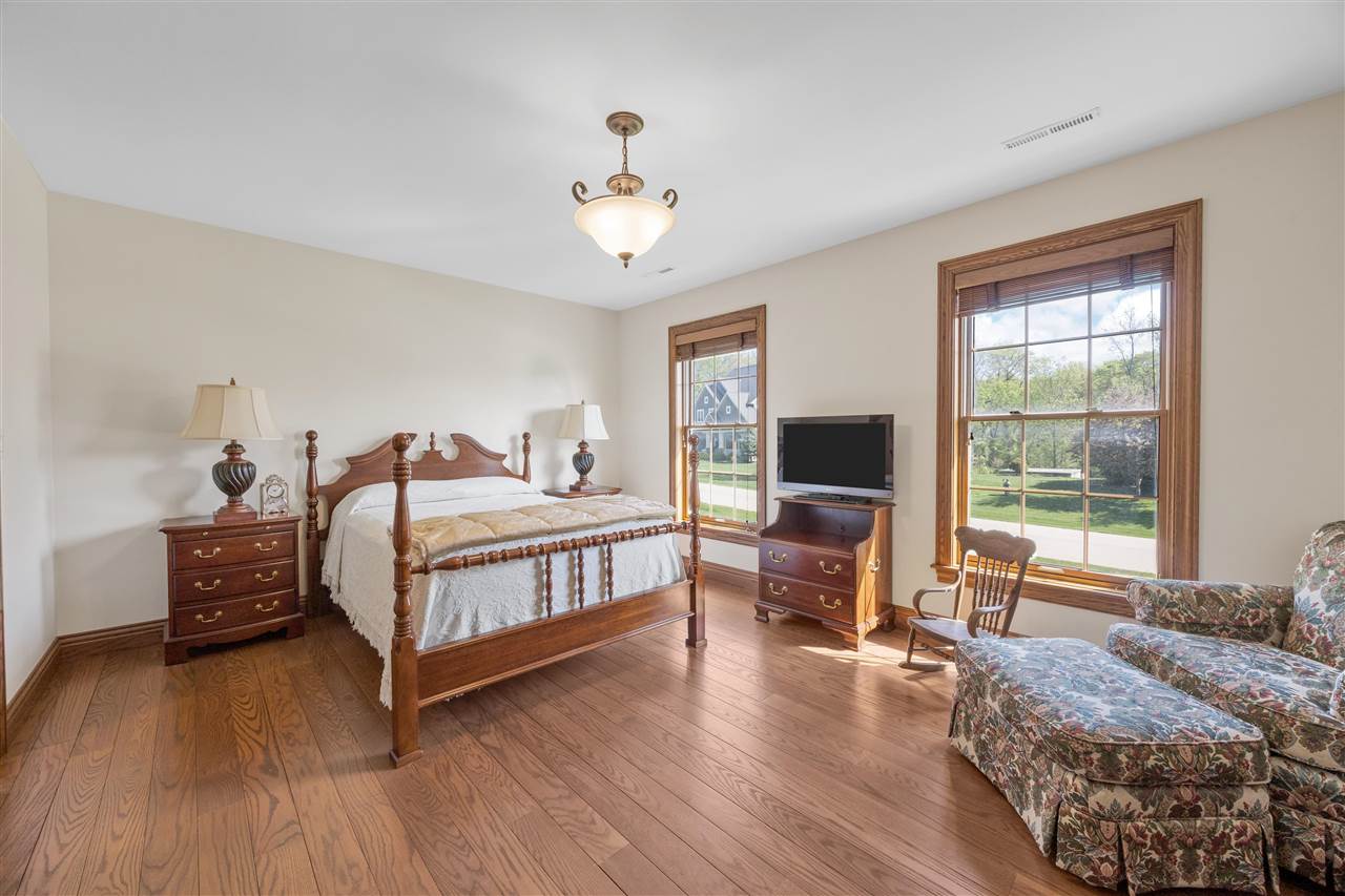 3009 Woodland Ridge Drive NE Iowa City IA 52240