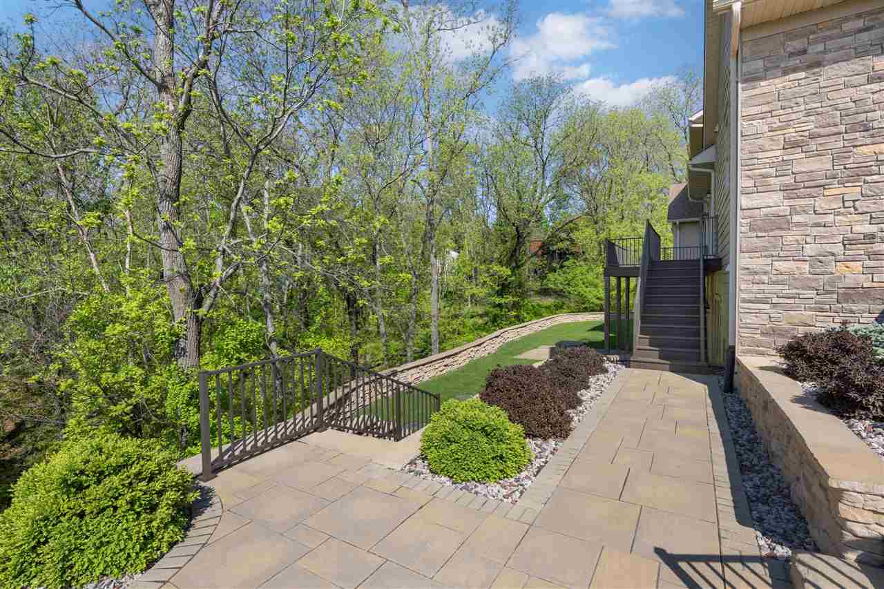 3009 Woodland Ridge Drive NE Iowa City IA 52240