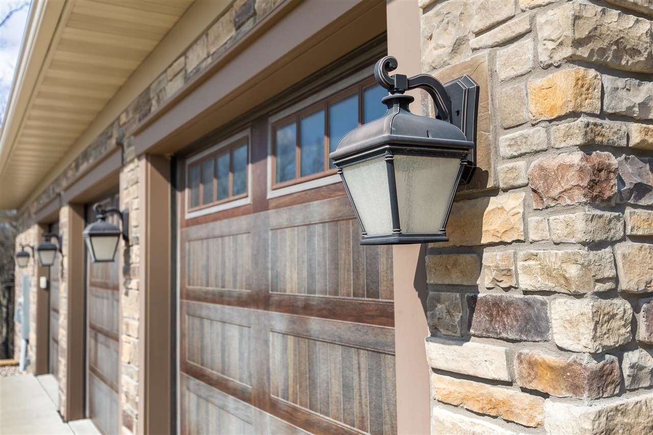 3009 Woodland Ridge Drive NE Iowa City IA 52240