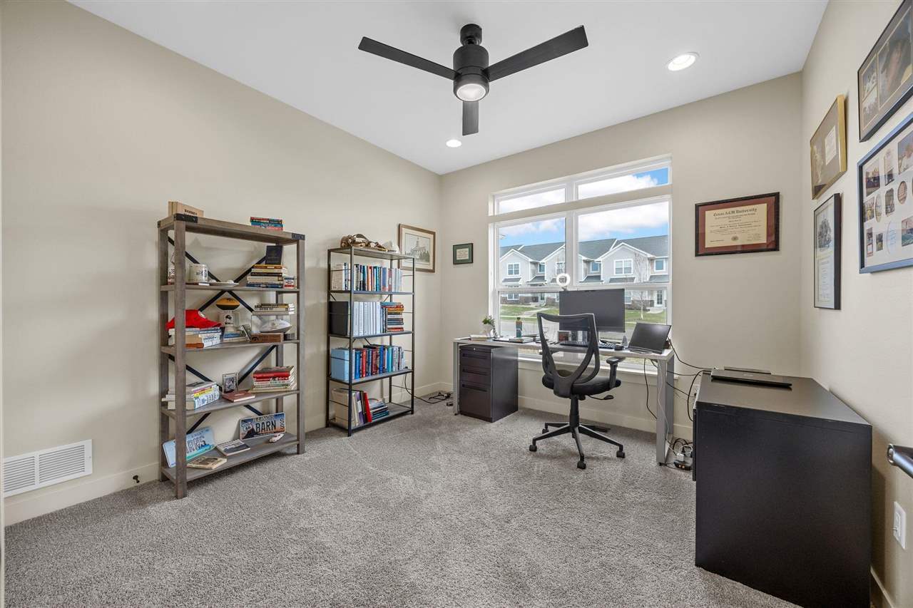 4113 Unbridled Avenue Iowa City IA 52240