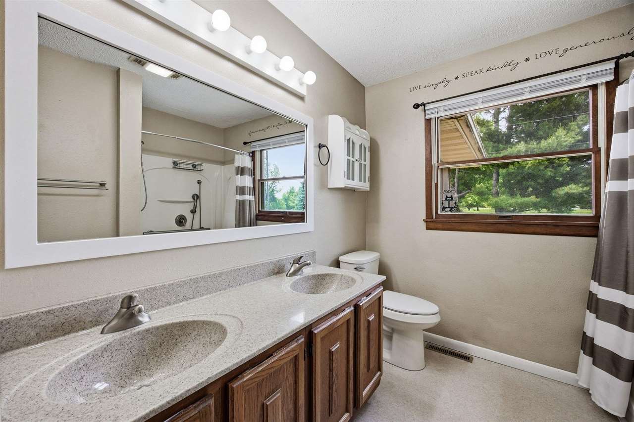 2436 280th Street Washington IA 52353