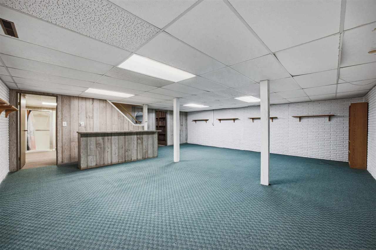 2436 280th Street Washington IA 52353