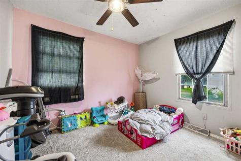 54 Oklahoma Avenue SW Cedar Rapids IA 52404
