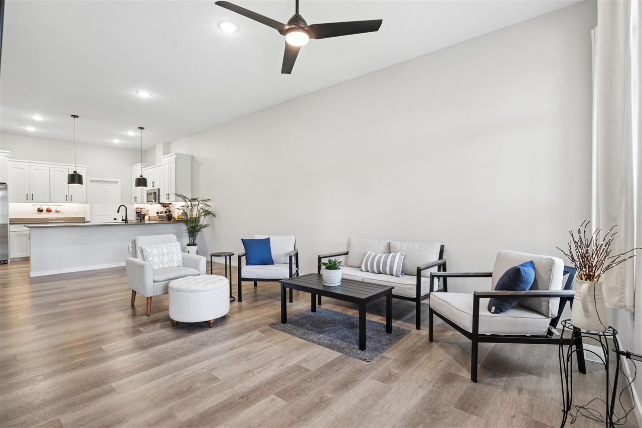 916 Summit Court Tiffin IA 52340