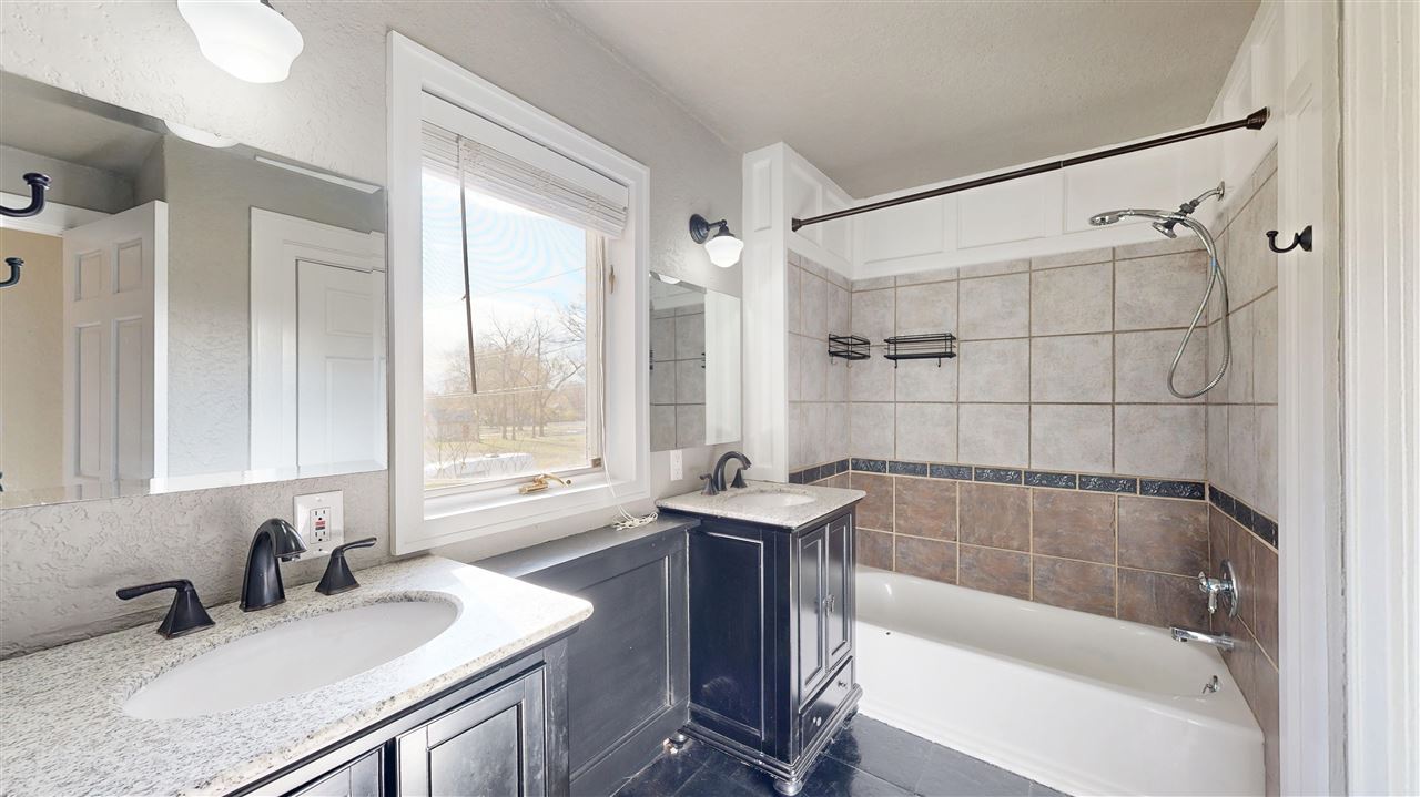 2025 A Street Iowa City IA 52245