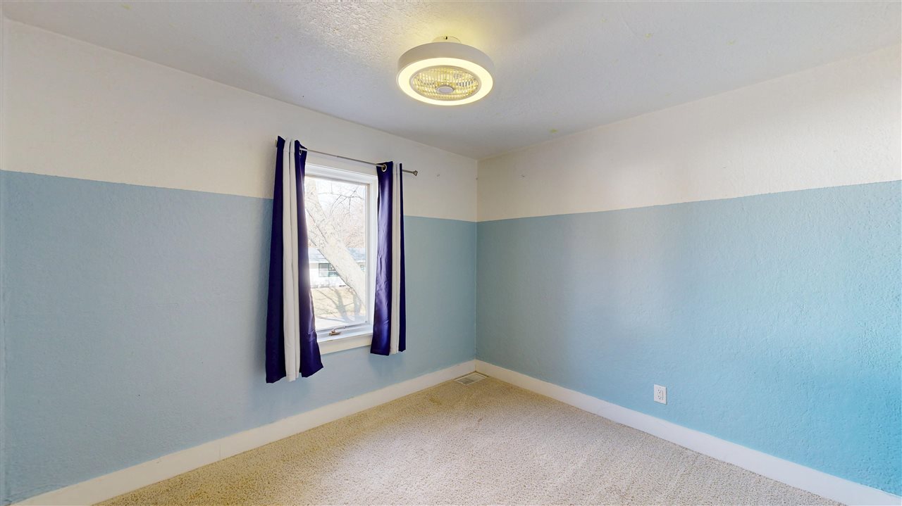 2025 A Street Iowa City IA 52245