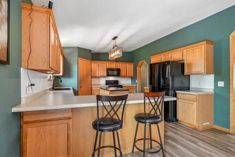2590 Meadow View Drive Urbana IA 52345