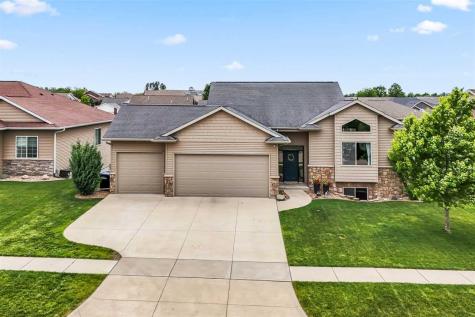 3589 Faulkner Avenue Marion IA 52302