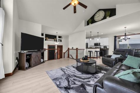 3589 Faulkner Avenue Marion IA 52302