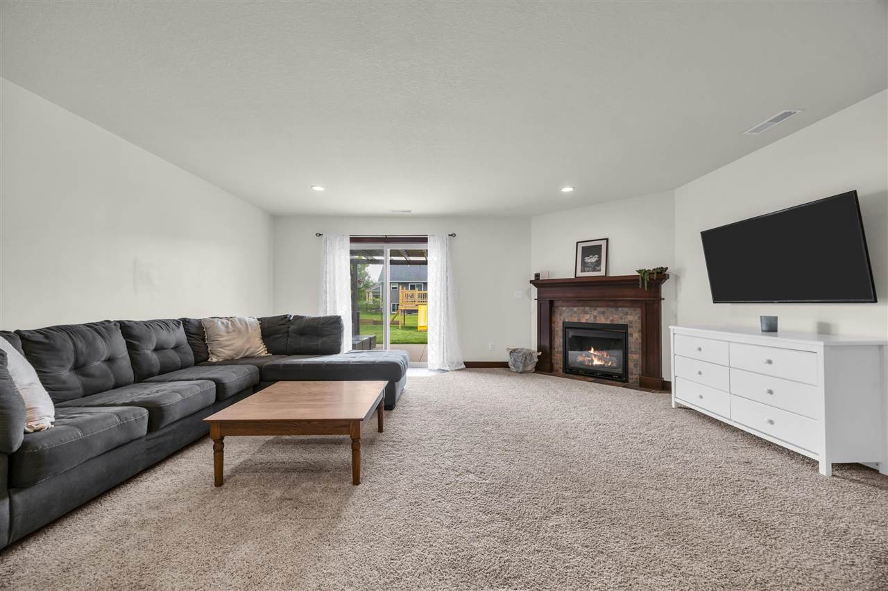 3589 Faulkner Avenue Marion IA 52302