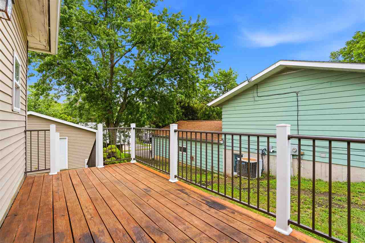 514 S Avenue C Washington IA 52353
