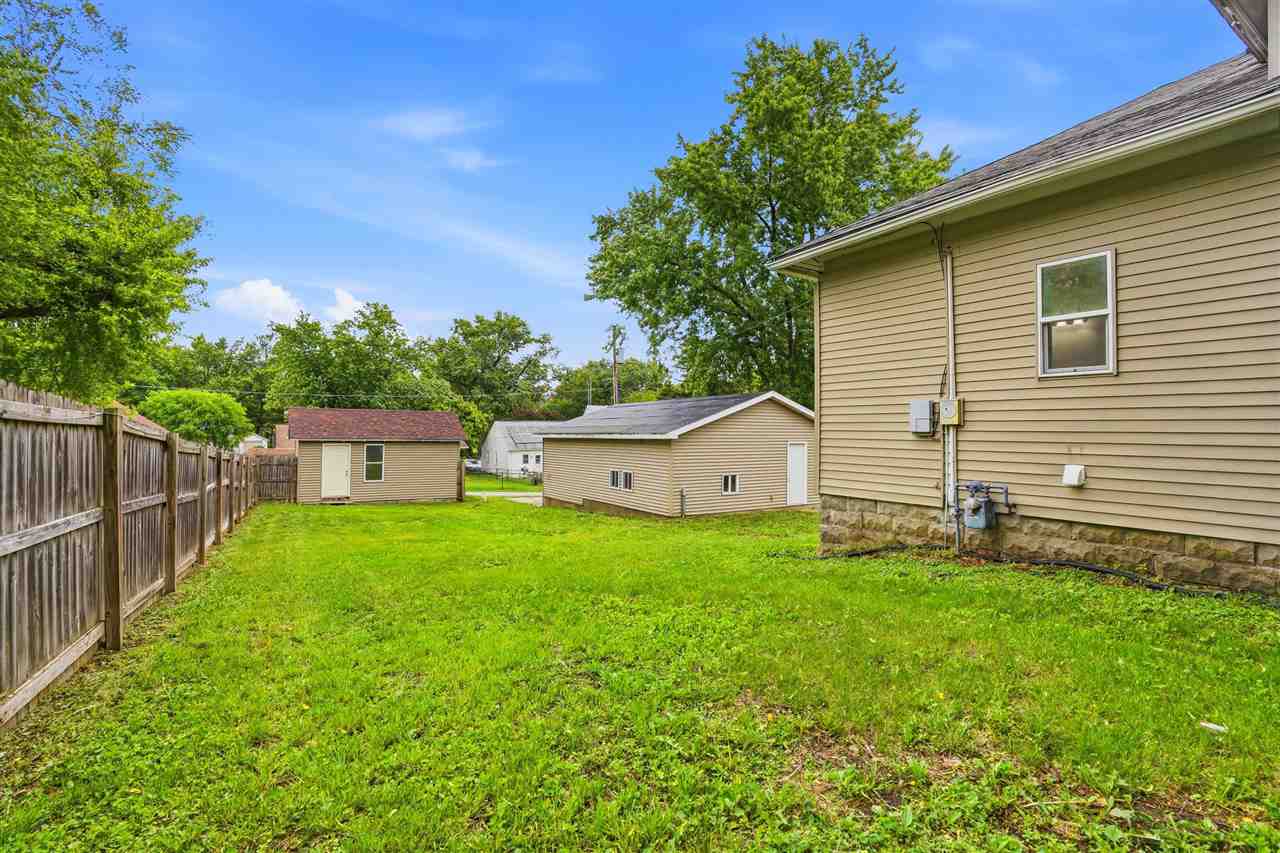 514 S Avenue C Washington IA 52353