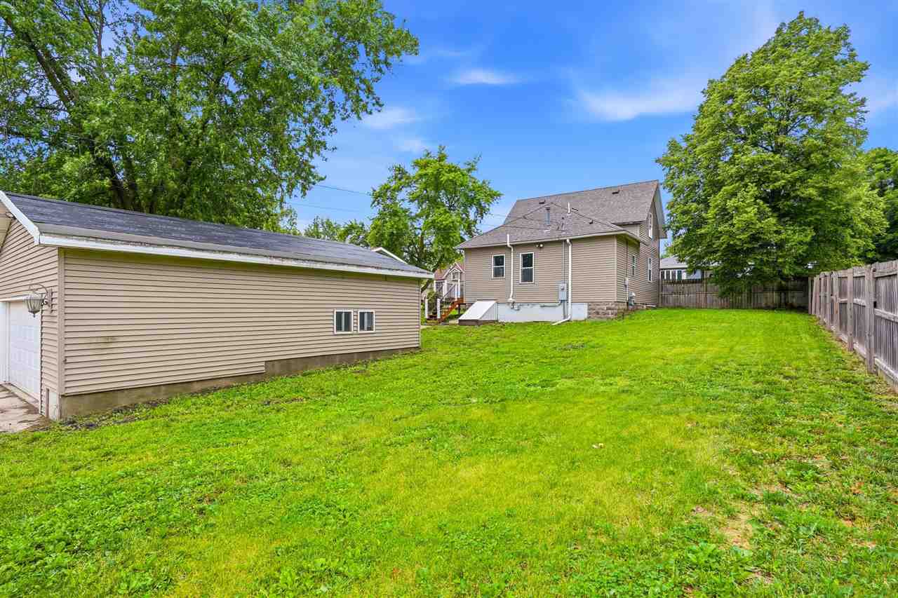 514 S Avenue C Washington IA 52353