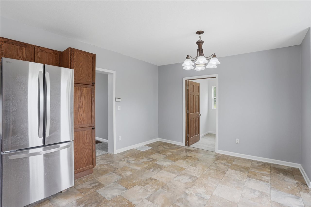 514 S Avenue C Washington IA 52353