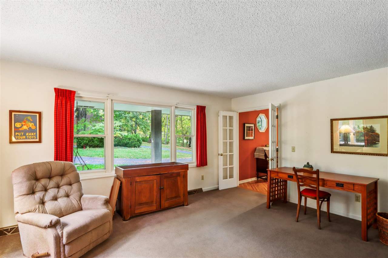 51 Lakeview Place NE Iowa City IA 52240