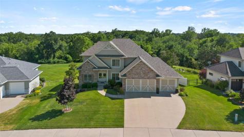 32 Auburn East Lane Coralville IA 52241-3476