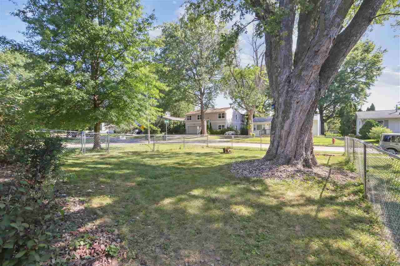 3005 Parkview Avenue Iowa City IA 52240