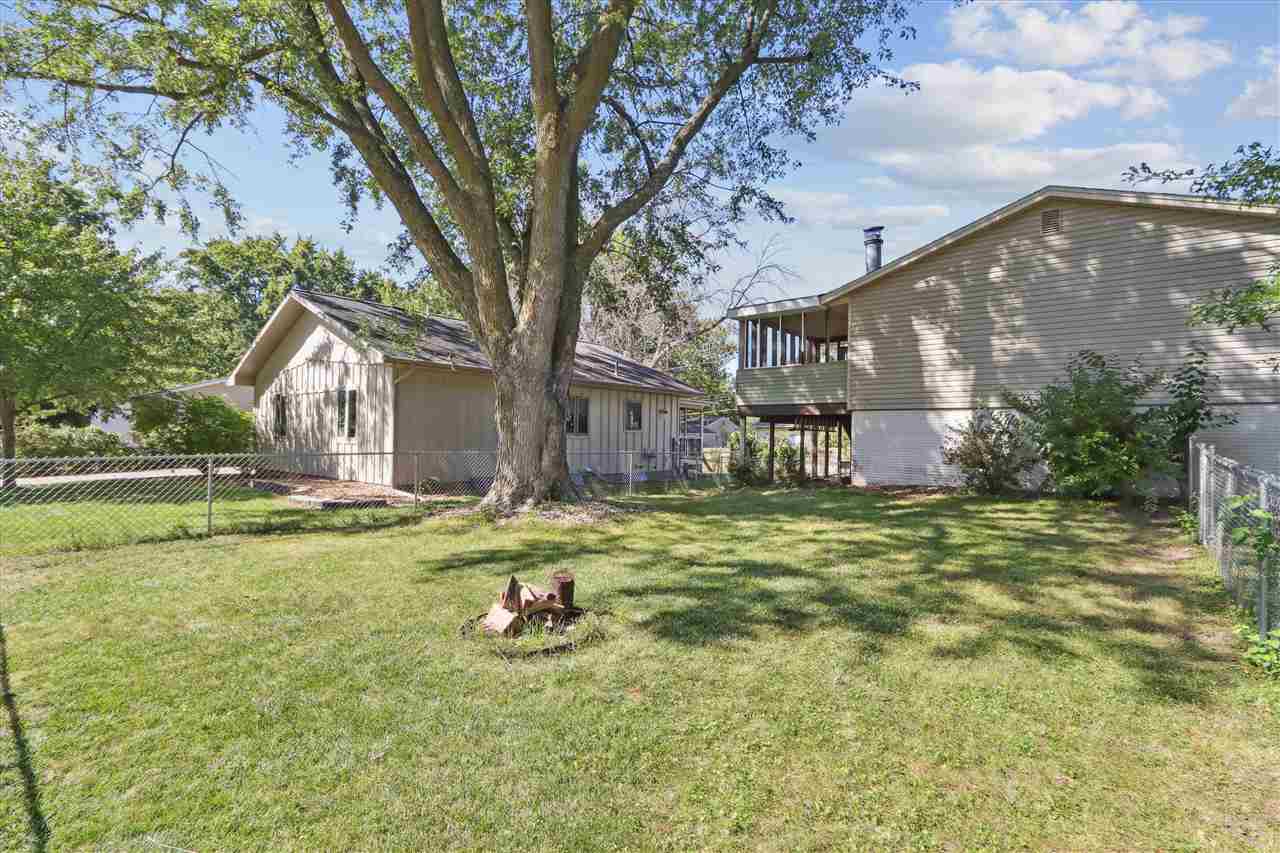 3005 Parkview Avenue Iowa City IA 52240