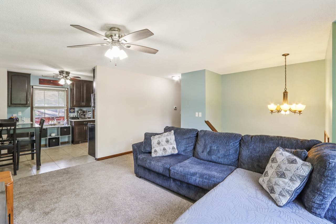 3005 Parkview Avenue Iowa City IA 52240