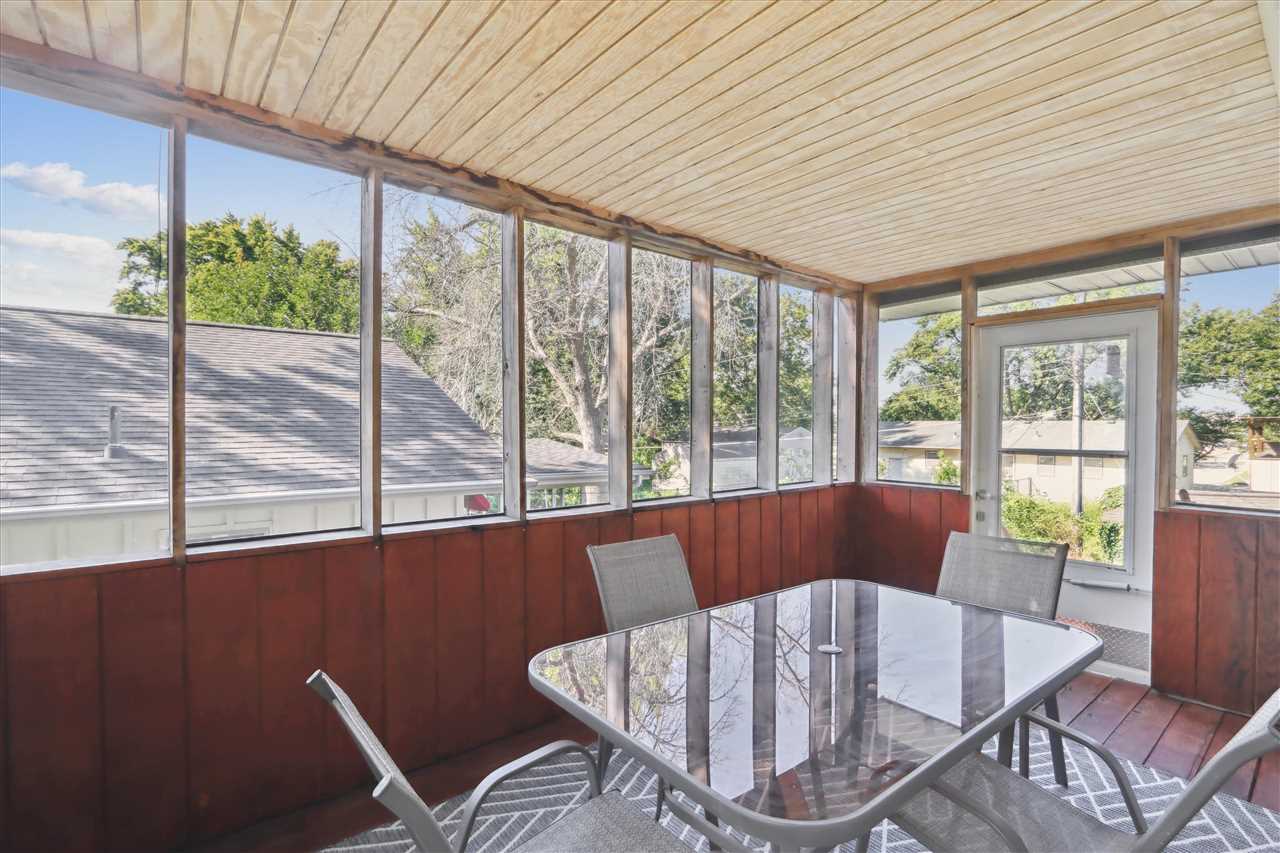 3005 Parkview Avenue Iowa City IA 52240