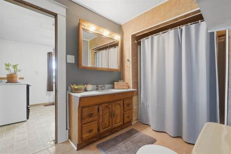 2955 245th Street Ainsworth IA 52201