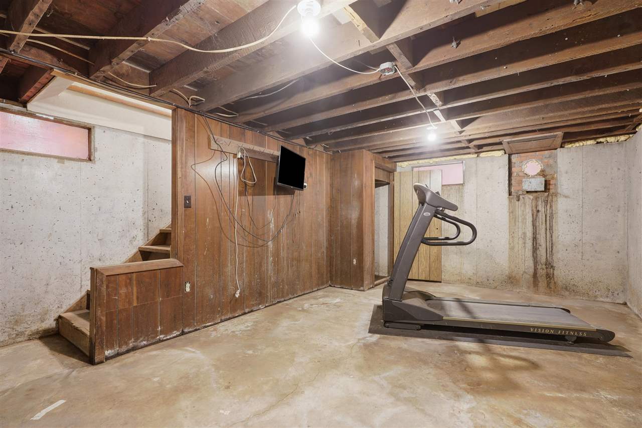 2955 245th Street Ainsworth IA 52201