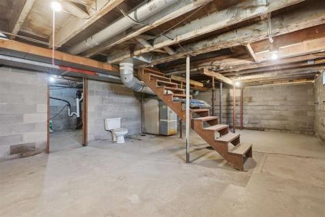 2955 245th Street Ainsworth IA 52201