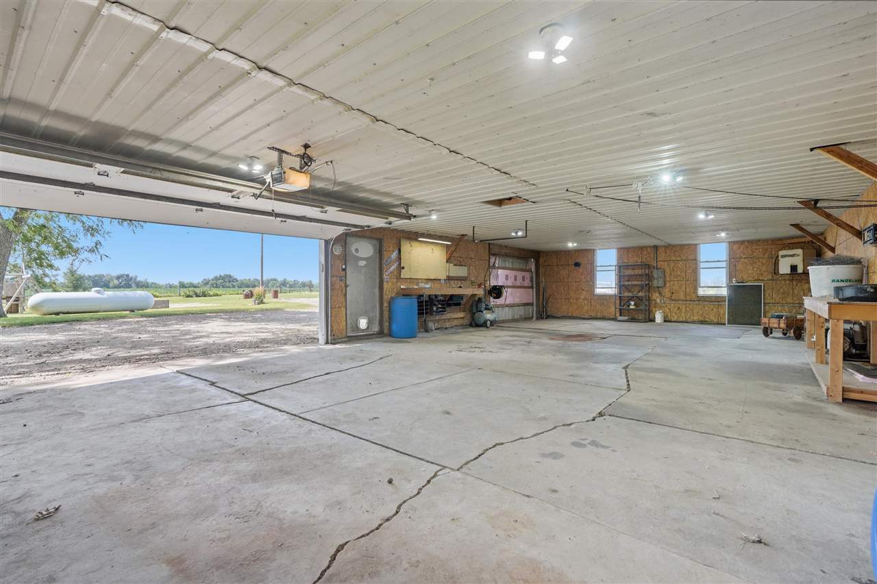 2955 245th Street Ainsworth IA 52201