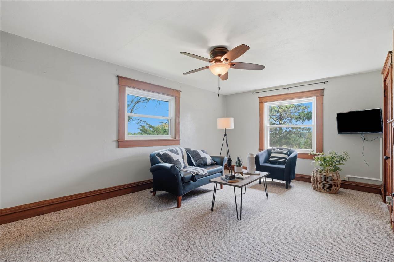 2955 245th Street Ainsworth IA 52201