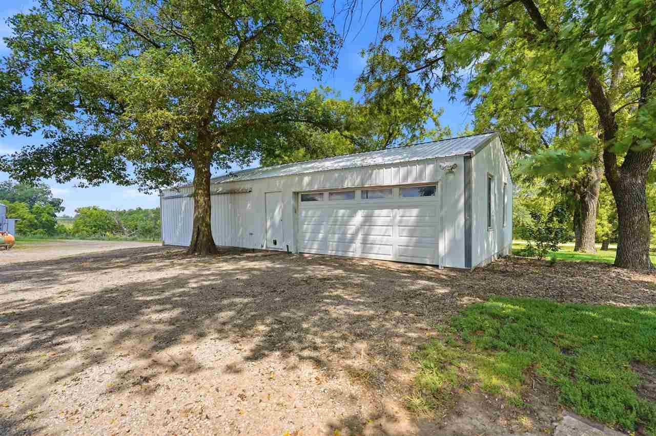2955 245th Street Ainsworth IA 52201