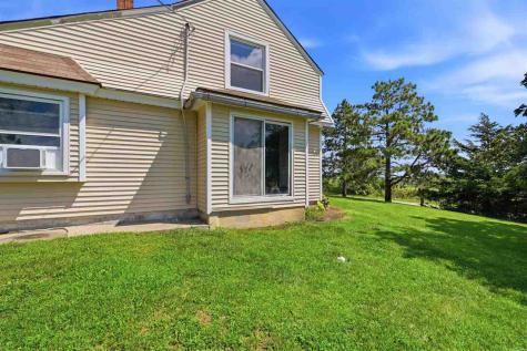 2955 245th Street Ainsworth IA 52201