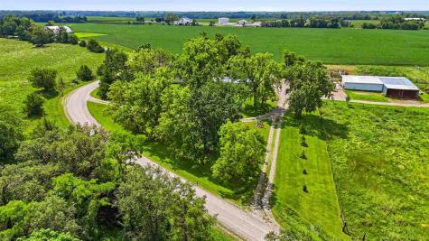 2955 245th Street Ainsworth IA 52201