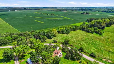2955 245th Street Ainsworth IA 52201