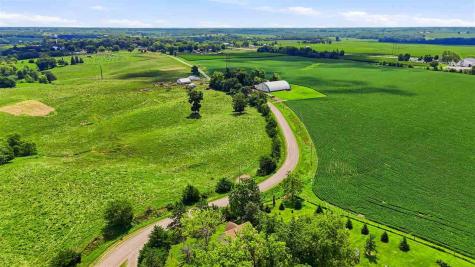 2955 245th Street Ainsworth IA 52201