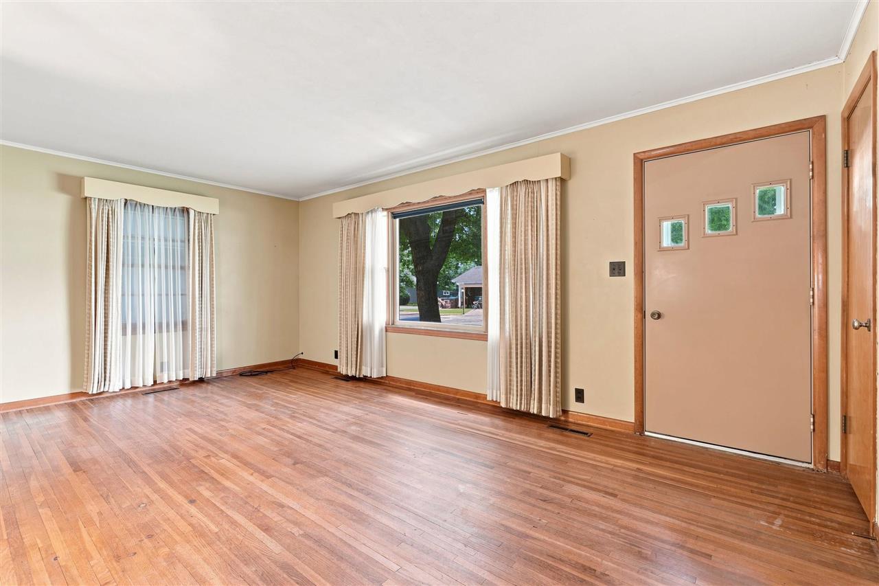107 Midway Drive Columbus Junction IA 52738
