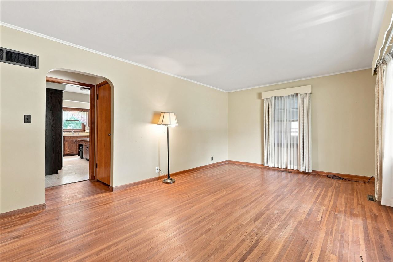 107 Midway Drive Columbus Junction IA 52738