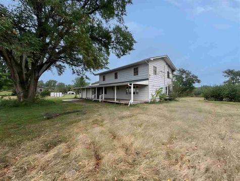 18024 Highway 70 Conesville IA 52739