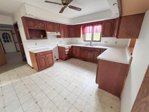 18024 Highway 70 Conesville IA 52739