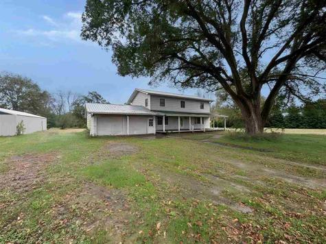 18024 Highway 70 Conesville IA 52739