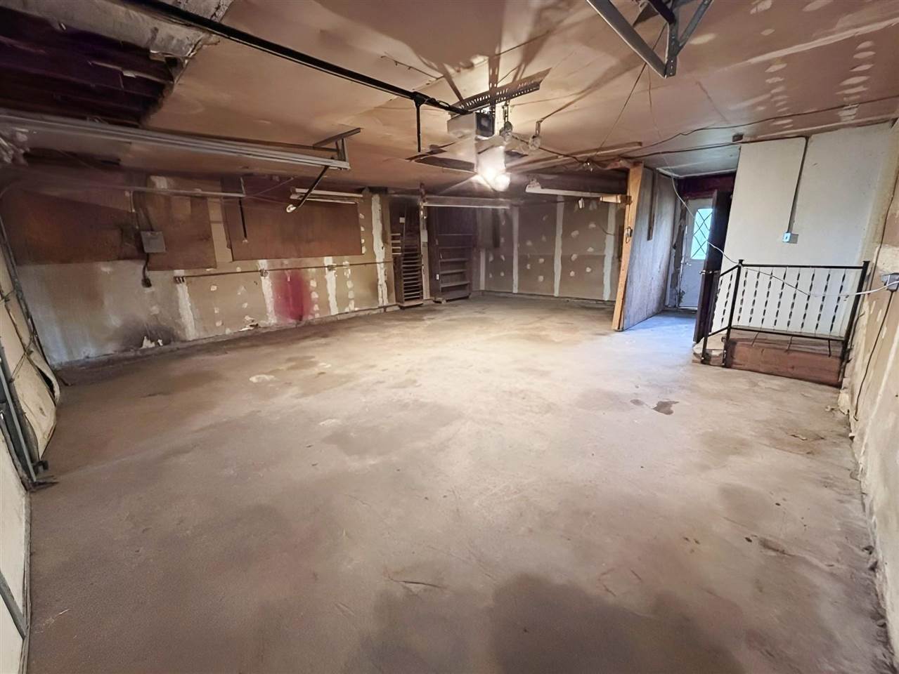 18024 Highway 70 Conesville IA 52739