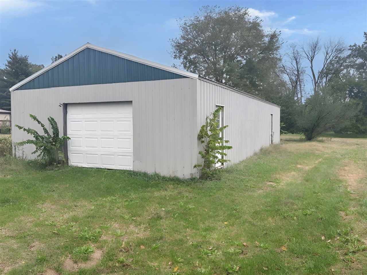 18024 Highway 70 Conesville IA 52739