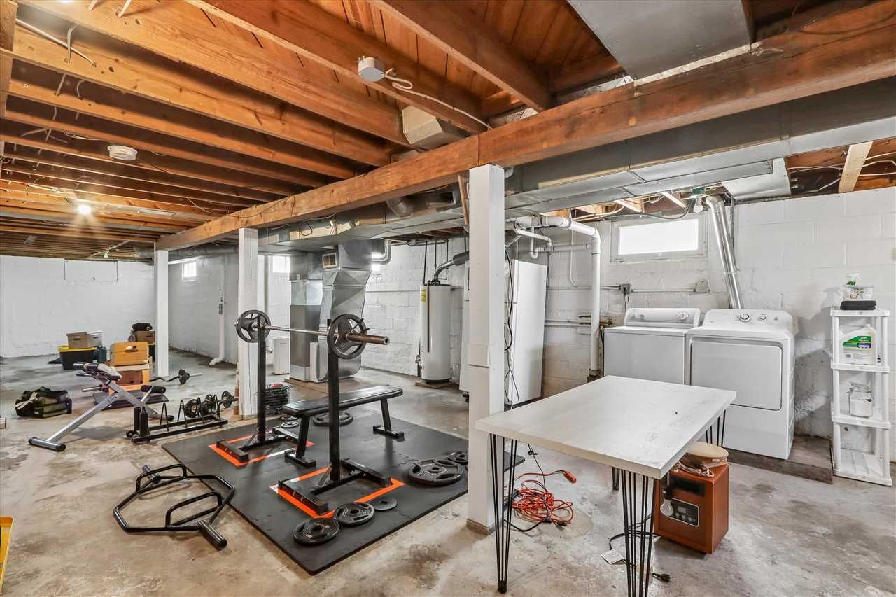 1601 Center Avenue Iowa City IA 52240