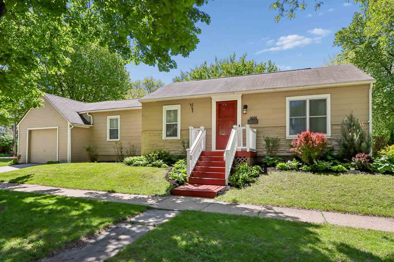 1601 Center Avenue Iowa City IA 52240