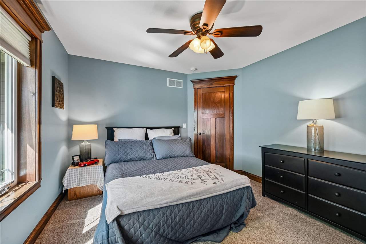 910 Aster Court Fairfax IA 52228