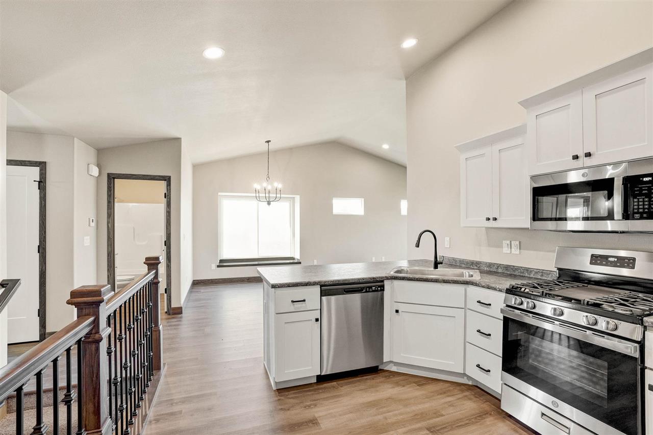 224A Vista Drive Kalona IA 52247