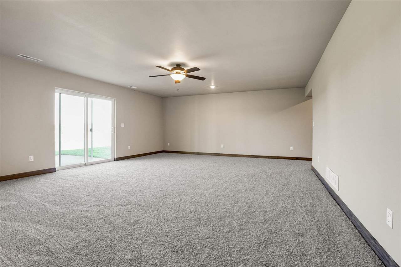 224A Vista Drive Kalona IA 52247