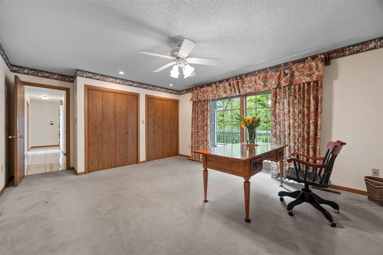 317 N 7th Avenue Iowa City IA 52245
