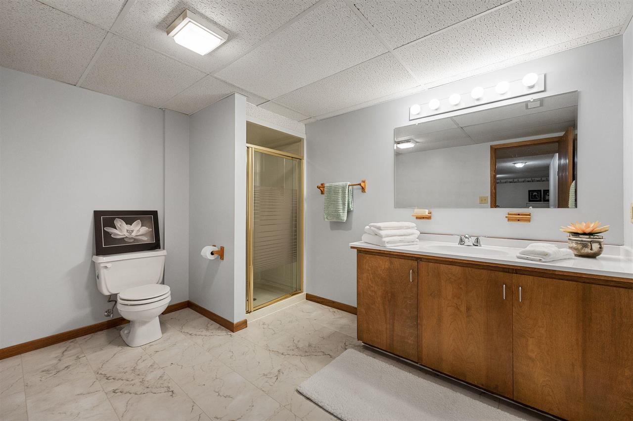 317 N 7th Avenue Iowa City IA 52245