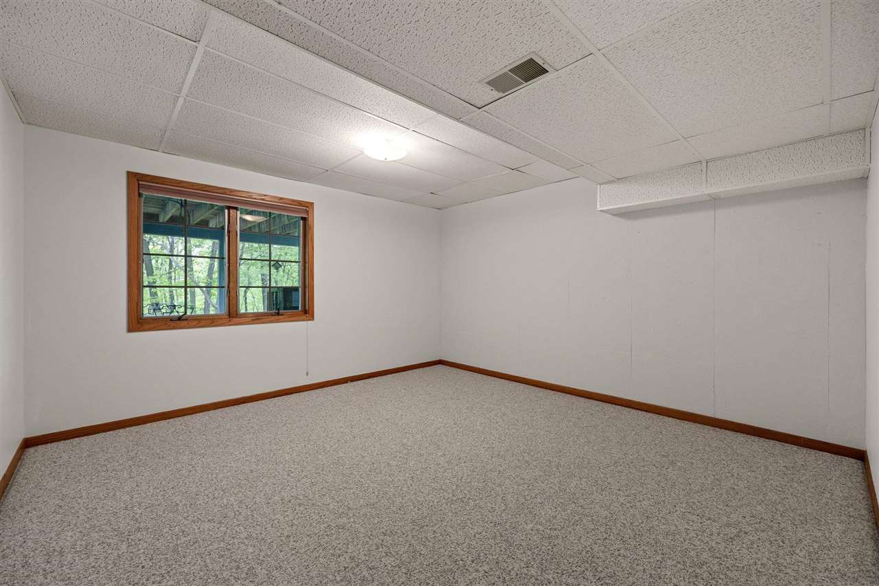 317 N 7th Avenue Iowa City IA 52245